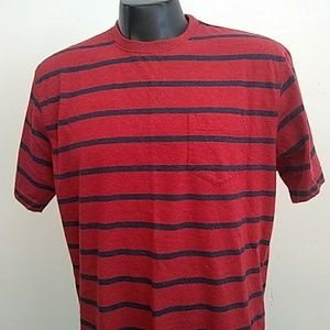 Izod
Mens
Size Large 
T-shirt
Shirt